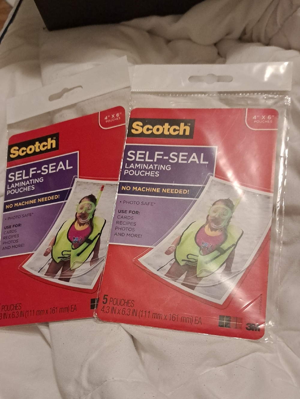 Self-Seal 10 4 X6 Laminating Pouches - Red Packaging